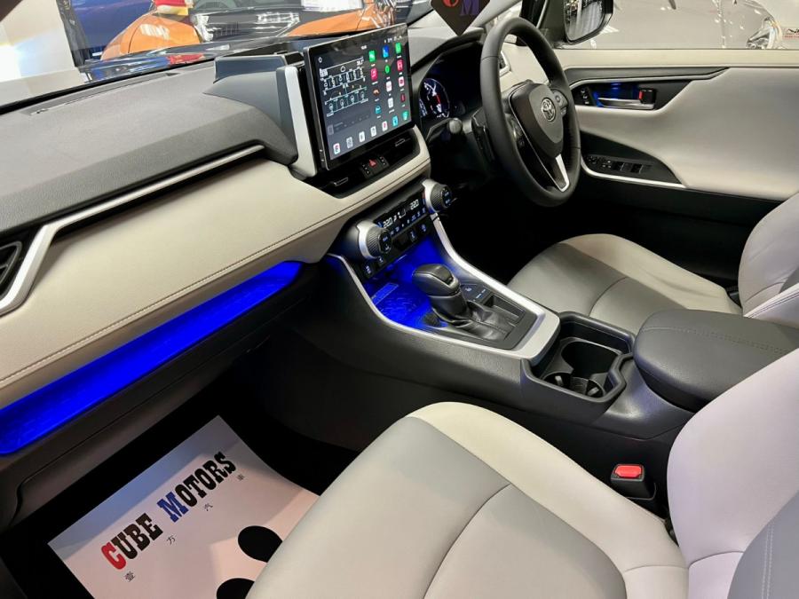 RAV4 Deluxe - Image 4